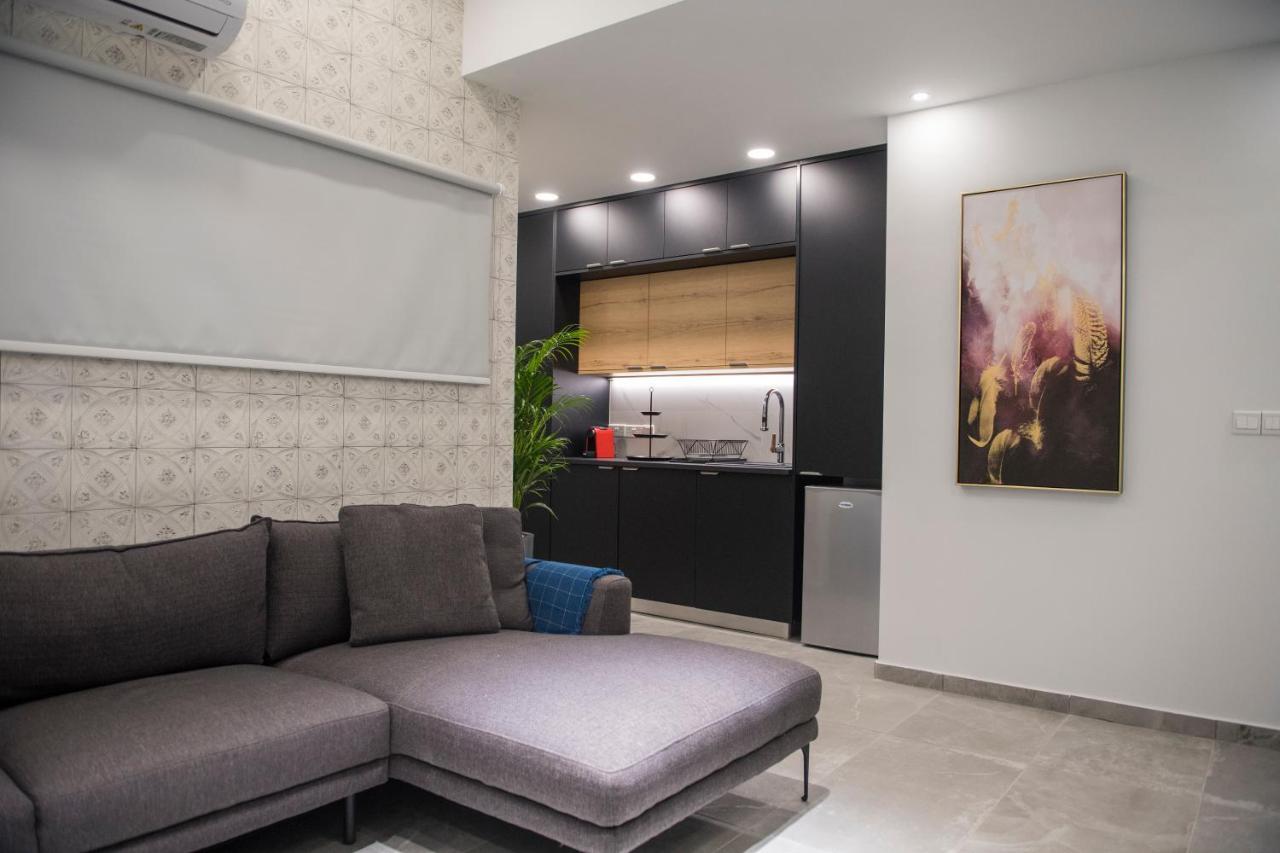 Skin Suites-Luxury Living Nicosia Exterior photo