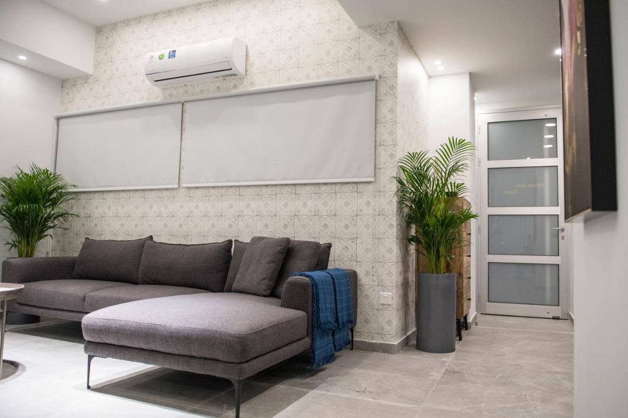 Skin Suites-Luxury Living Nicosia Exterior photo